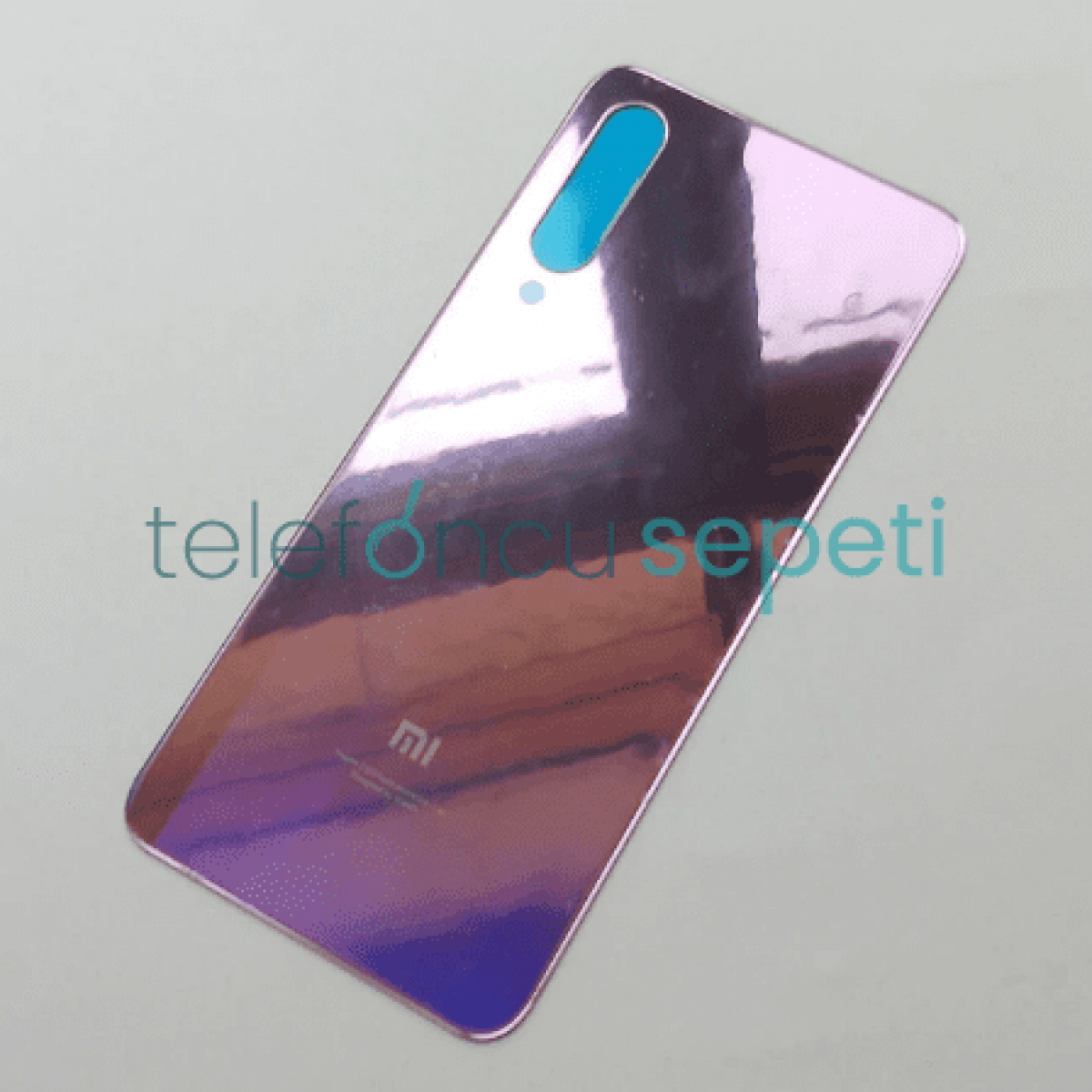 Xiaomi Mi 9se Arka Kapak Rose Gold Xiaomi Mi 9se Arka Kapak Rose Gold