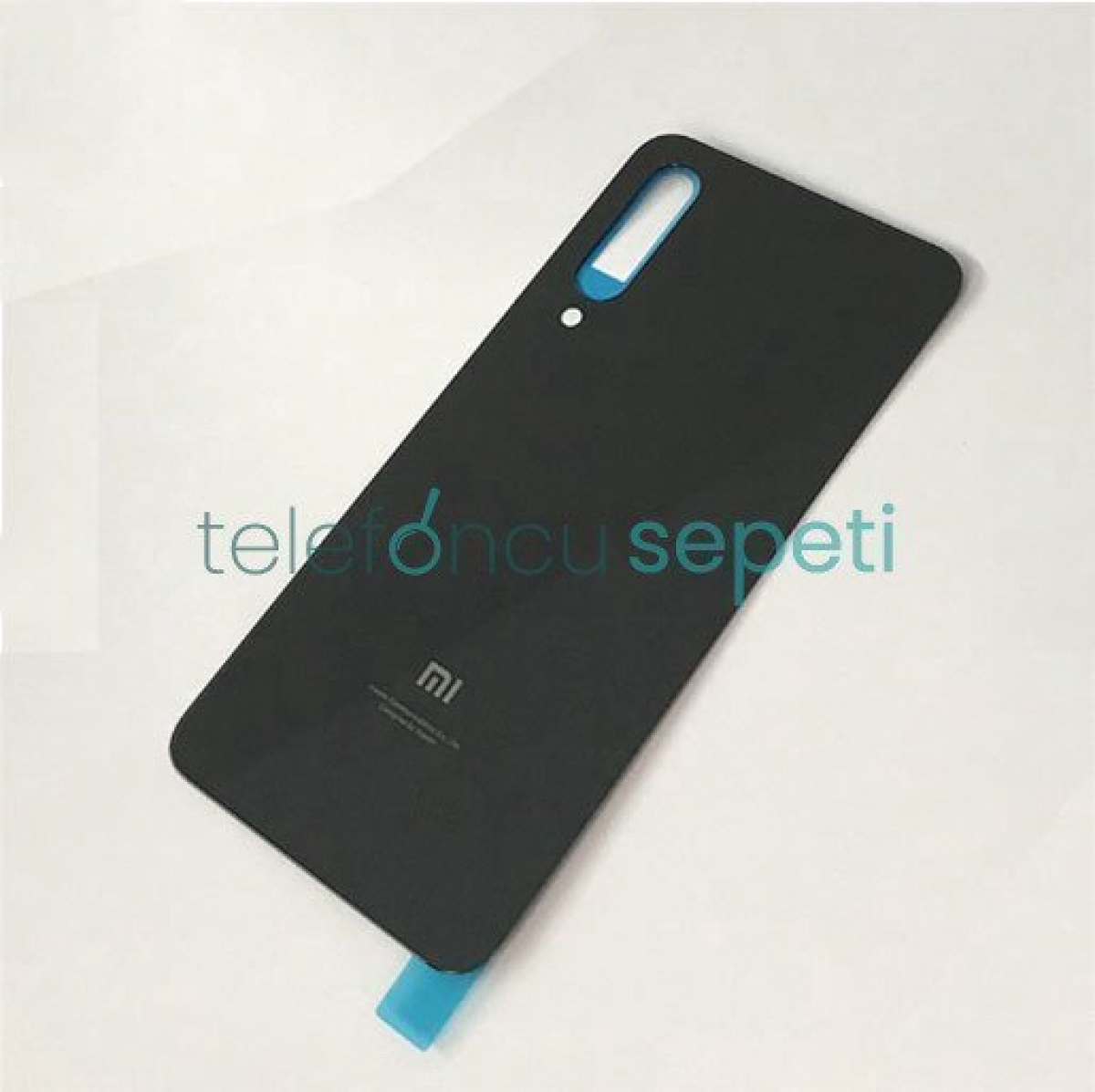 Xiaomi Mi 9se Arka Kapak Siyah Xiaomi Mi 9se Arka Kapak Siyah